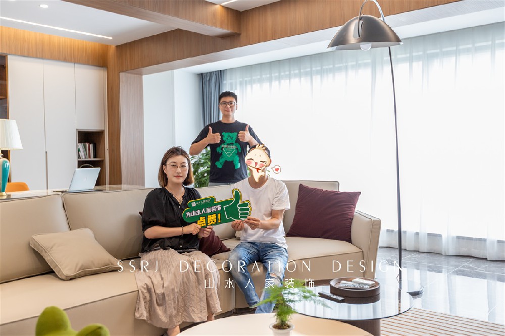 龍湖春江酈城現(xiàn)代風(fēng)格裝修效果圖