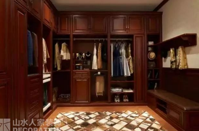【山水人家裝飾】女人既然有了書房，為什么不能有衣帽間？