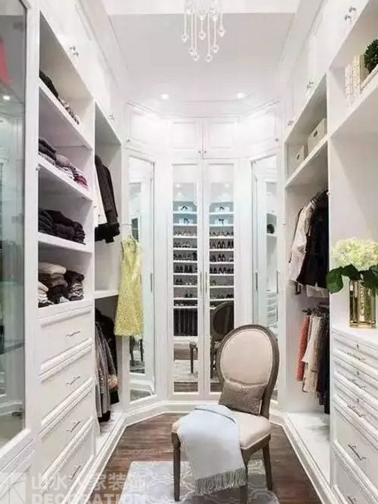 【山水人家裝飾】女人既然有了書房，為什么不能有衣帽間？